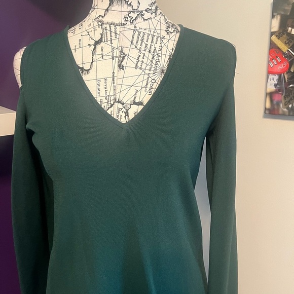 Nic + Zoe Cold Shoulder Long Sleeve Dress - Picture 2 of 9